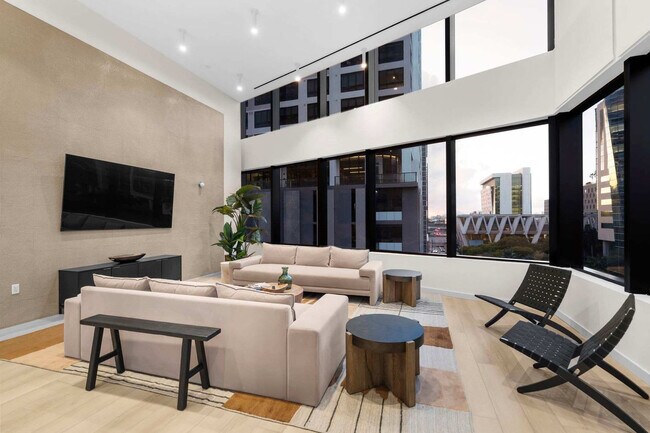 225 N Miami Ave Unit SI FL16-ID1382976P