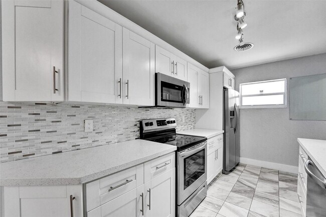 Photo - 5261 NW 11th St
