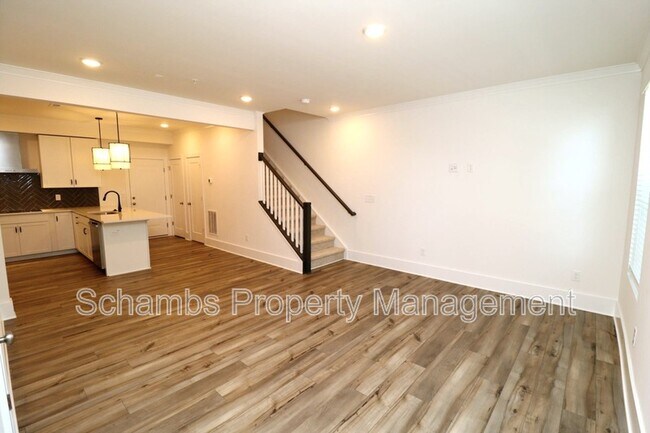 110 Byrum St Unit 105