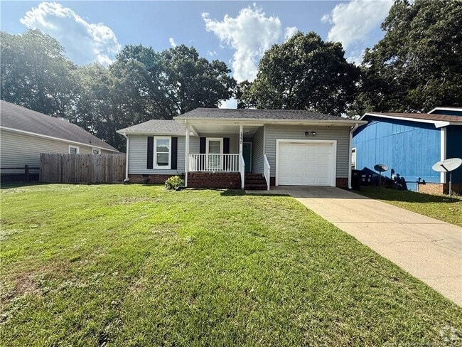 Building Photo - 1370 Worstead Dr Rental