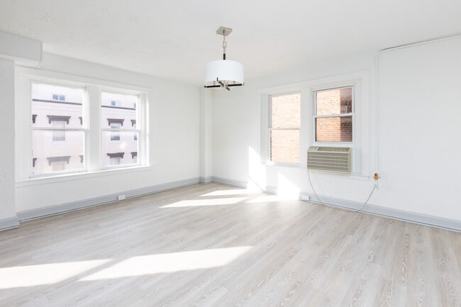 Photo - St Paul St 817