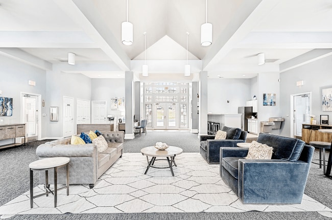 Overlooke at Simms Creek Apartments