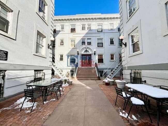 Photo - 215 E 11th Ave