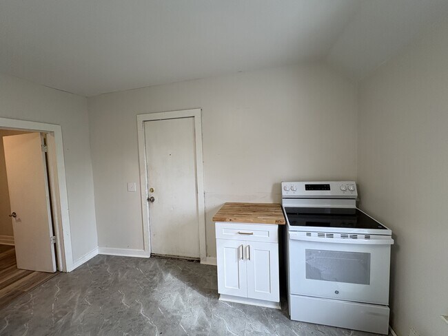 744 Oakland Ave SW Unidad 1