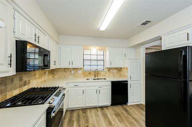 Photo - 1617 James Good Ln