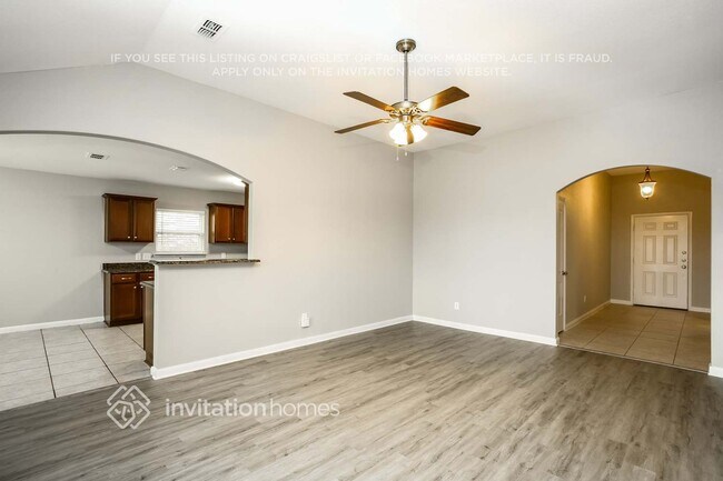 Photo - 2114 Bluebell Dr