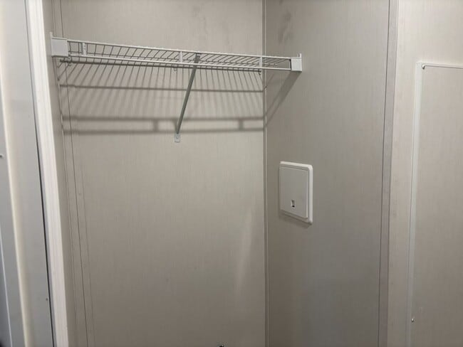 Photo - 825 Willowbrook Dr