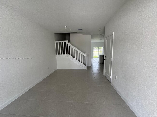 Photo - 18410 SW 2nd St