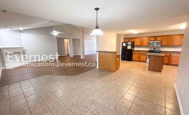 Photo - 113 Coldsprings Dr
