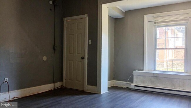 Photo - 4637 Leiper St Unidad 7