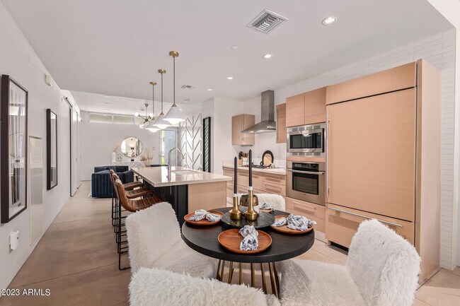 4737 N Scottsdale Rd Unidad 2001E