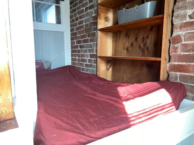 Photo - 13 Kenyon St Unit 2