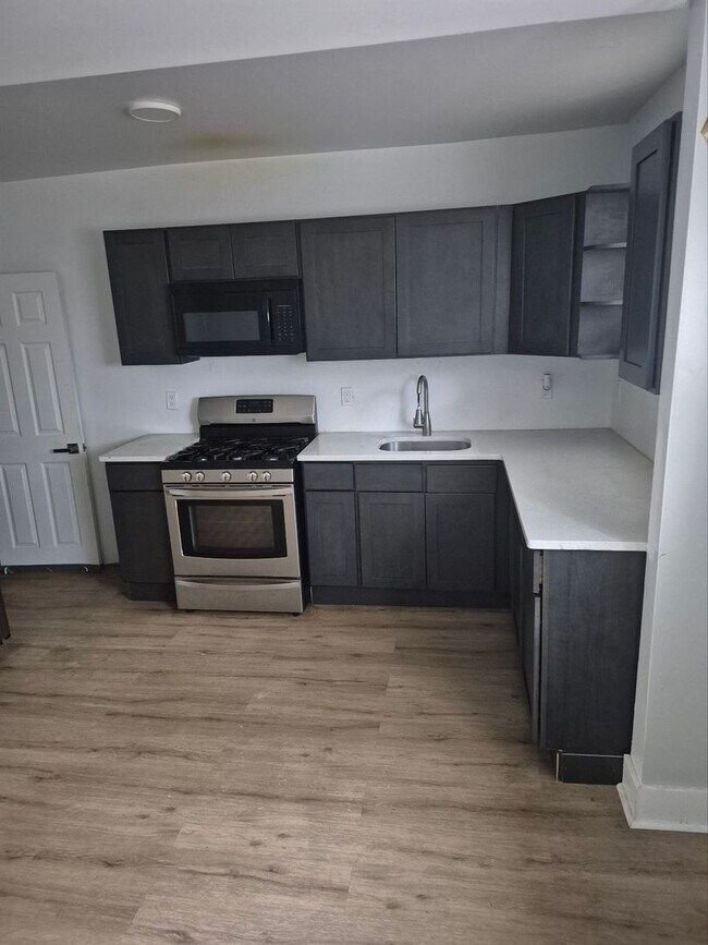 Photo - Inviting 3-Bedroom Home Perfect for Comfortable Living