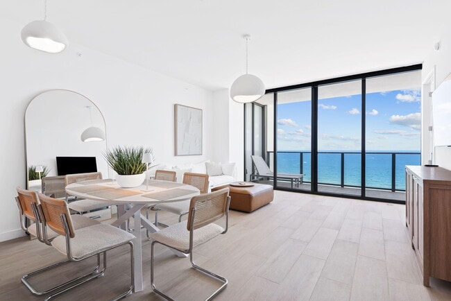 Photo - 900 N Ocean Blvd Unidad 1404