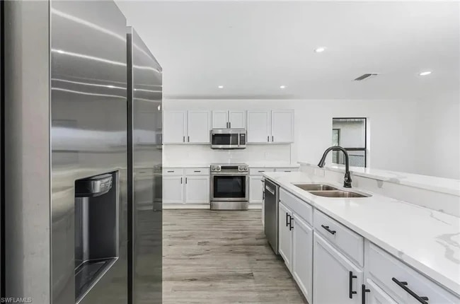 Stunning 5 Bedroom 2.5 Bath w/Den