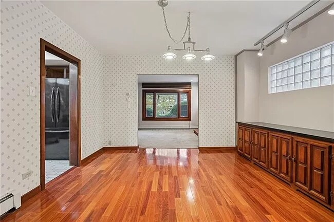 Photo - 5353 Beeler St