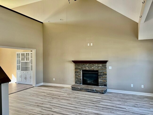 Photo - 8611 Springberry Dr