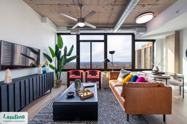 Photo - 5201 Leesburg Pike Unidad 635.1408740