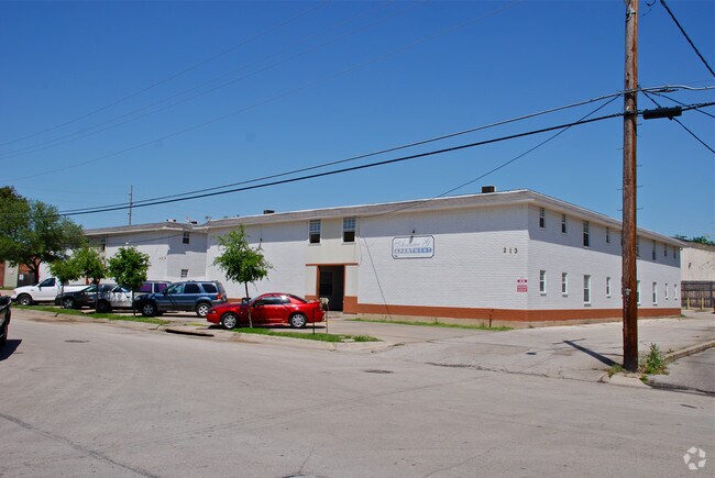 La Mariposa Apartaments - The Academic