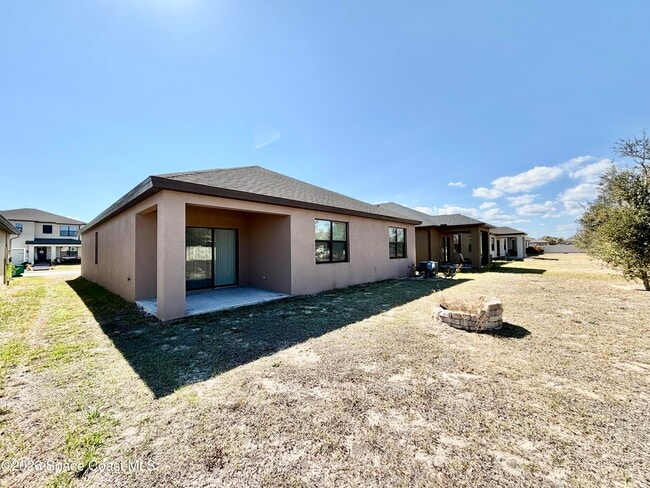 Photo - 388 Coyote Dr