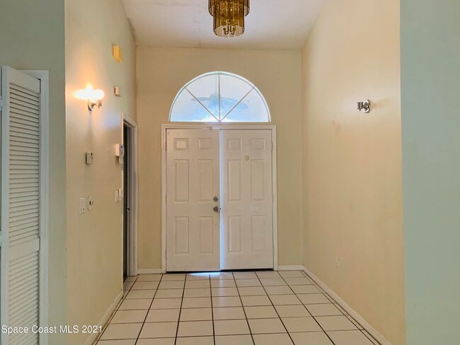 Photo - 1337 Helvenston St NW