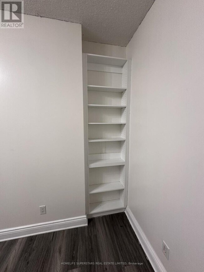 Photo - 18 Yonge St Unité 3412