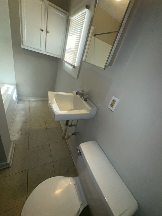 Photo - 1337 23rd St