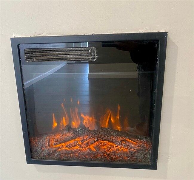 Photo - 32 Hinckley St Unit 1R