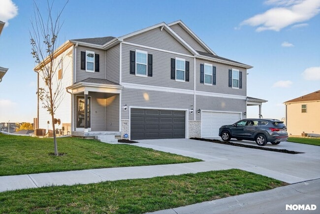 Building Photo - 7908 N 169th St