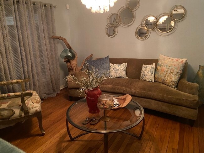 Photo - 329 57th Ave S