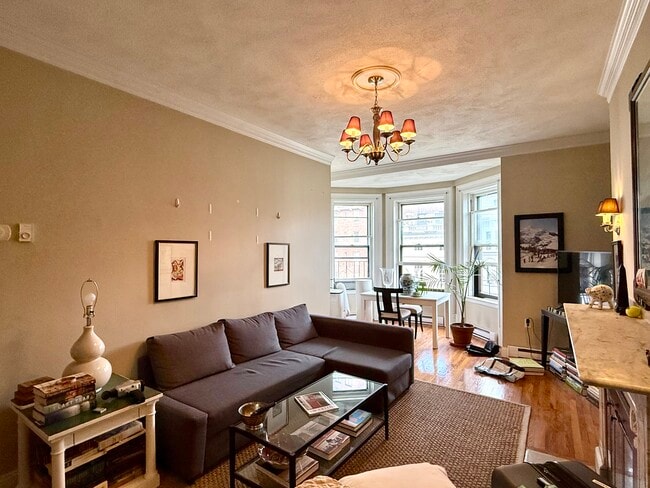 Photo - 181 Beacon St Unit 2R