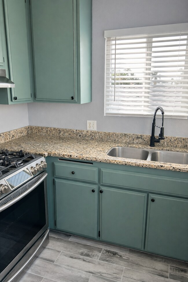 Photo - 3119 Upas St Unidad B