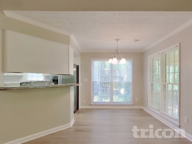 Photo - 2651 Laurel Woods Ln SE