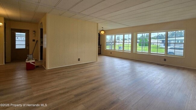 Photo - 7393 Fairlane Ave