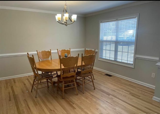 Photo - 125 Cresthaven Dr