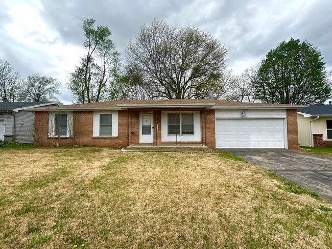 Photo - Welcome To Your Spacious Oasis!