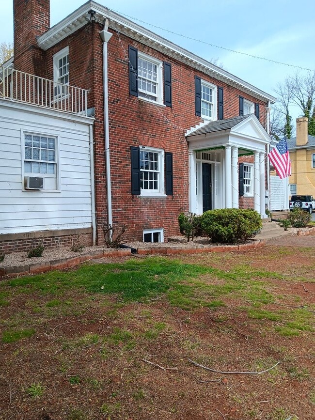 Photo - 619 Cabell Ave