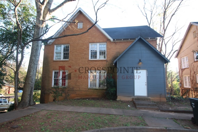 Available Now! 2 bedroom in Historic Charn... - Available Now! 2 bedroom in Historic Charn... Casa