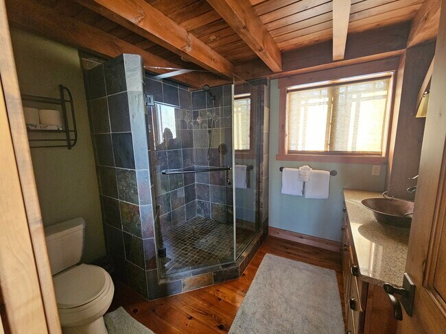 Photo - 161 Kings Ct