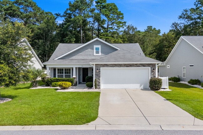 Building Photo - 733 Old Castle Loop Rd Rental