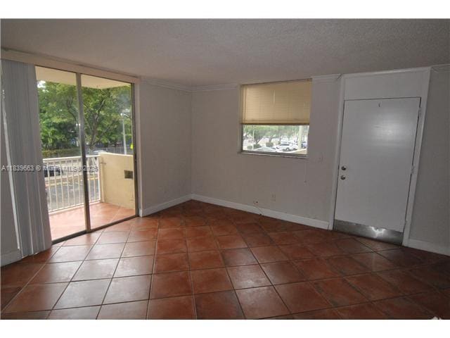 Building Photo - 1801 S Treasure Dr Unit 214 Rental