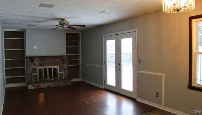 Photo - 7994 Northwood Dr