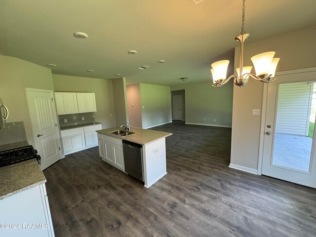 Photo - 119 Hl Vw Dr