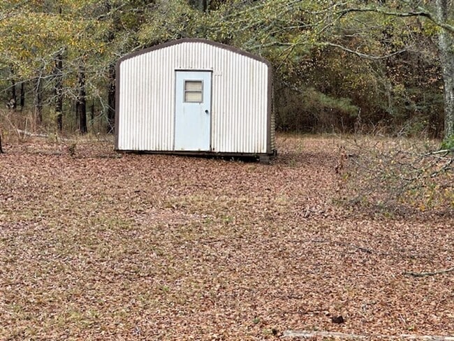 Photo - 98 Alexander Rd