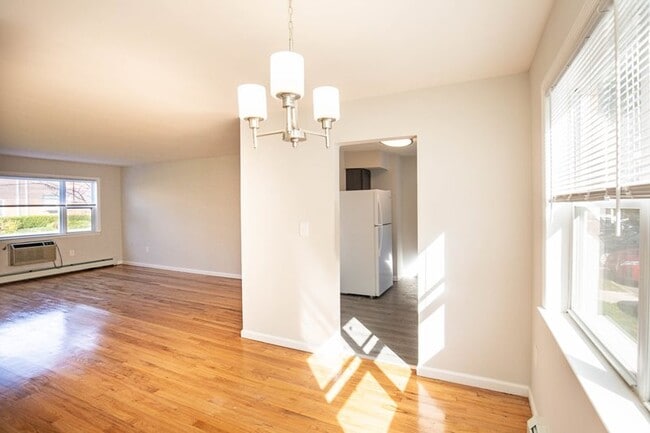 Photo - Lakeview Gardens