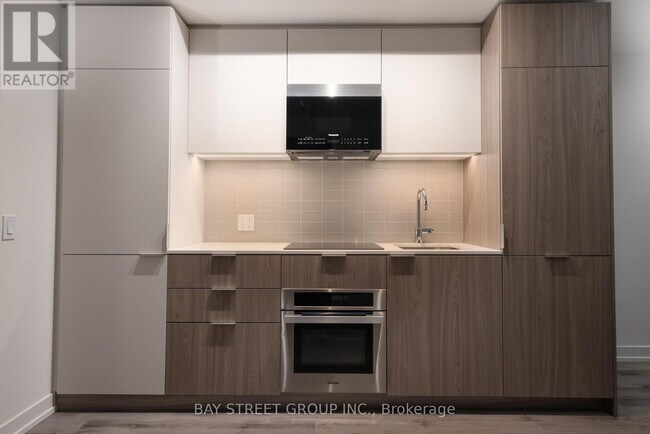 Photo - 28 Eastern Ave Unit 724