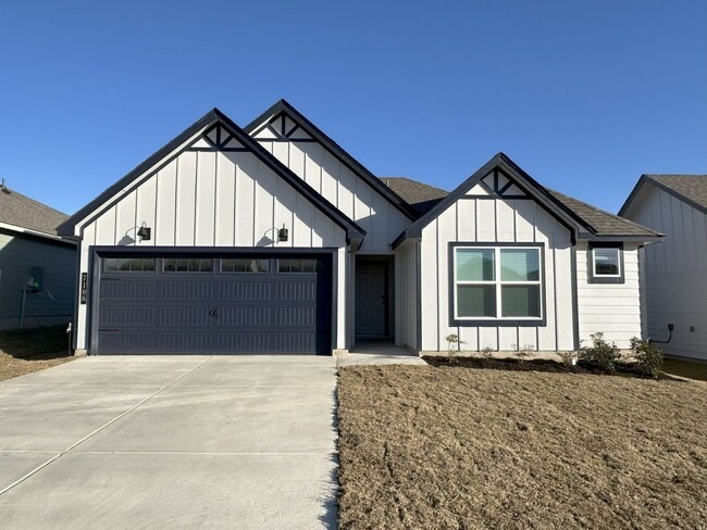 One Year Young 3 Br/2 Ba Home in the Clear... - One Year Young 3 Br/2 Ba Home in the Clear...