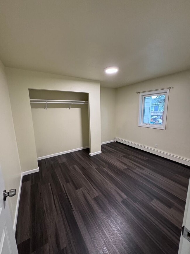 Photo - 101 C St Unit B(downstairs)