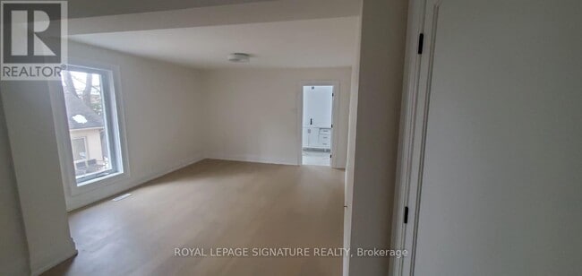 Photo - 19 Scarboro Ave