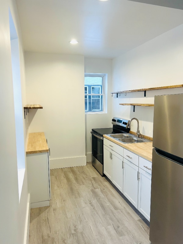 Photo - 2131 Williams Ave